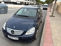 Usado Mercedes B200 136 CV (100 kW) 2007 Azul Monovolumen