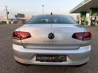 Usado VW Passat Business 150 CV (110 kW) 2022 Gris / plata Familiar
