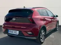 Usado Hyundai Bayon 80 CV (58 kW) 2025 Rojo SUV