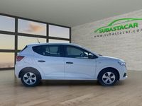 Usado Dacia Sandero Essentiel 100 CV (73 kW) 2022 Blanco