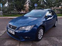 Usado Seat Leon Style 110 CV (80 kW) 2015 Azul Familiar
