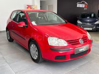 Usado VW Golf IV Highline 115 CV (84 kW) 2005 Rojo Berlina