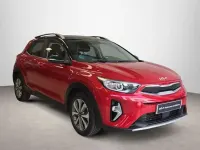 Usado Kia Stonic 120 CV (88 kW) 2022 Negro SUV
