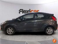 Usado Ford Fiesta Trend 86 CV (63 kW) 2017 Gris Utilitario