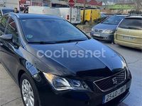 Usado Seat Leon ST Style 115 CV (84 kW) 2017 Negro Familiar