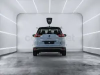 Usado Renault Grand Scénic IV Zen 140 CV (102 kW) 2018 Blanco Monovolumen