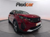 Usado Peugeot 3008 Allure 131 CV (96 kW) 2023 Rojo Monovolumen
