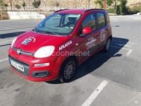 Usado Fiat Panda Lounge 69 CV (50 kW) 2013 Rojo Utilitario