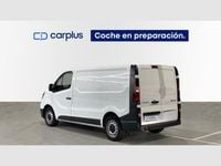Usado Renault Trafic 130 CV (95 kW) 2023 Blanco glaciar (opaco) Monovolumen