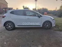 Usado Renault Clio V Evolution 100 CV (73 kW) 2023 Blanco Berlina