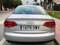 Usado Audi A4 Business 143 CV (105 kW) 2010 Gris / plata Berlina