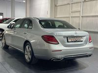 Usado Mercedes E220 Elegance 194 CV (142 kW) 2016 Gris / plata Berlina
