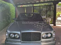 Usado Bentley Arnage 400 CV (294 kW) 2000 Gris / plata Berlina