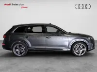 Usado Audi Q7 S-Line 286 CV (210 kW) 2023 Gris / plata SUV