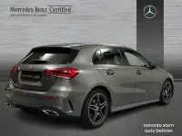 Usado Mercedes A180 AMG line 116 CV (85 kW) 2019 Gris / plata Berlina