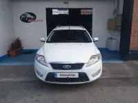Usado Ford Mondeo Trend 140 CV (102 kW) 2009 Blanco Familiar