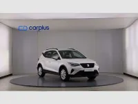 Usado Seat Arona Style 110 CV (80 kW) 2023 Blanco SUV