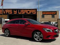Occasion Mercedes CLA180 Shooting Brake Urban 122 PK (89 kW) 2015 Rood Stationwagen