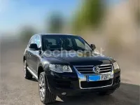 Usado VW Touareg 225 CV (165 kW) 2008 Negro SUV