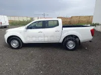 Usado Nissan Navara N-Guard 190 CV (139 kW) 2022 Blanco Pickup/Camioneta