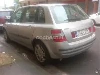 Usado Fiat Stilo Dynamic 133 CV (97 kW) 2002 Gris / plata Familiar