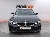 Usado BMW 318 150 CV (110 kW) 2022 Negro Familiar
