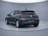 Usado Renault Clio V Zen 90 CV (66 kW) 2021 Gris Berlina