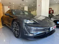 Usado Porsche Taycan Sport Turismo 389 kW (530 CV) 2022 Gris Familiar