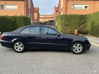Usado Mercedes E270 Avantgarde 170 CV (125 kW) 2002 Negro Berlina