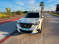 Usado Peugeot 2008 Allure 101 CV (74 kW) 2021 Blanco SUV