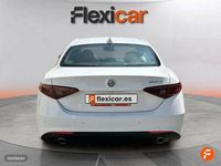 Usado Alfa Romeo Giulia Super 180 CV (132 kW) 2017 Blanco Berlina