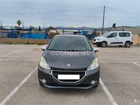 Usado Peugeot 208 Style 82 CV (60 kW) 2014 Gris / plata Utilitario