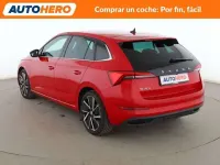 Usado Skoda Scala Ambition 150 CV (110 kW) 2021 Rojo Utilitario