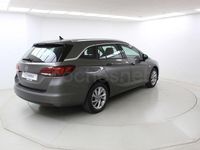 Usado Opel Astra Elegance 145 CV (106 kW) 2020 Gris espacial (perlado) Familiar