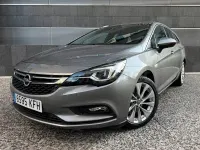 Usado Opel Astra Excellence 136 CV (100 kW) 2017 Marrón Familiar