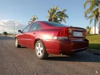 Usado Volvo S60 Summum 130 CV (95 kW) 2005 Granate Berlina