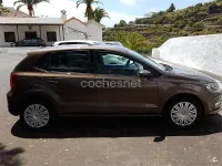 Usado VW Polo Advance 90 CV (66 kW) 2015 Marrón Berlina