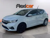 Usado Dacia Sandero Expression 91 CV (66 kW) 2023 Blanco Berlina