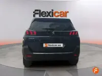 Usado Peugeot 5008 Allure 130 CV (95 kW) 2021 Azul SUV