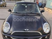 Usado Mini ONE 90 CV (66 kW) 2004 Negro Utilitario