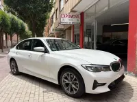 Usado BMW 318 Shadowline 150 CV (110 kW) 2021 Blanco Berlina
