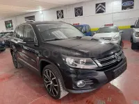 Usado VW Tiguan R-line 140 CV (102 kW) 2014 Negro SUV