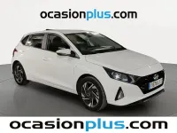 Usado Hyundai i20 101 CV (74 kW) 2022 Blanco Utilitario