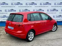 Usado VW Golf Sportsvan 110 CV (80 kW) 2015 Rojo Monovolumen
