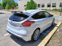Usado Ford Focus RS 350 CV (257 kW) 2017 Blanco Berlina