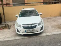 Usado Chevrolet Cruze LT 163 CV (119 kW) 2013 Blanco Familiar