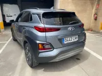 Usado Hyundai Kona 141 CV (103 kW) 2020 Gris SUV