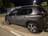 Usado Peugeot 2008 Allure 130 CV (95 kW) 2017 Gris / plata SUV