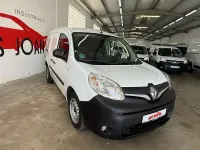 Usado Renault Kangoo 95 CV (69 kW) 2021 Blanco Monovolumen