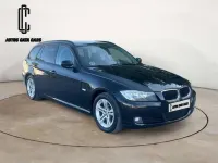 Usado BMW 318 143 CV (105 kW) 2011 Negro Familiar